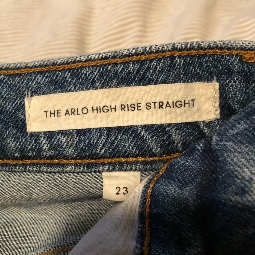 SOLD Denim Forum ‘The Arlo High Rise Straight’ - Picture 3 of 9